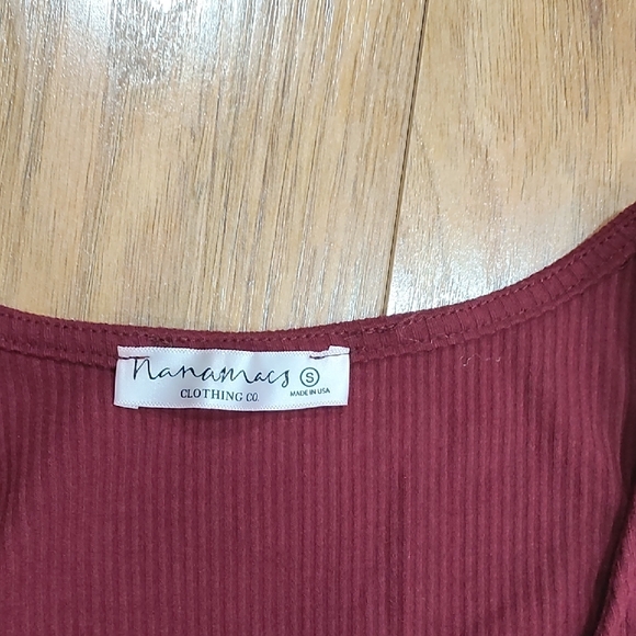 NanaMacs Burgundy Ribbed Crop Top - Picture 3 of 3